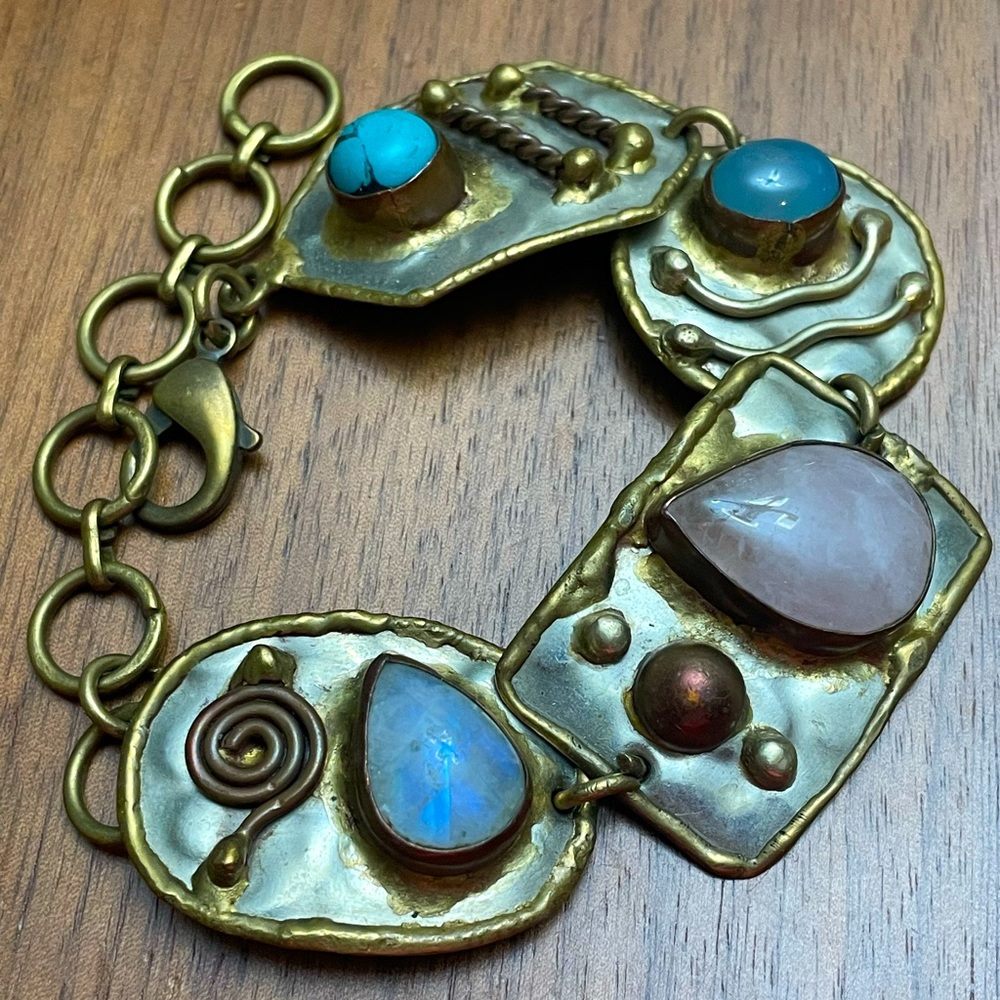 Stunner! Brutalist mixed metals with genuine semi precious gemstones bracelet. - Picture 1 of 10